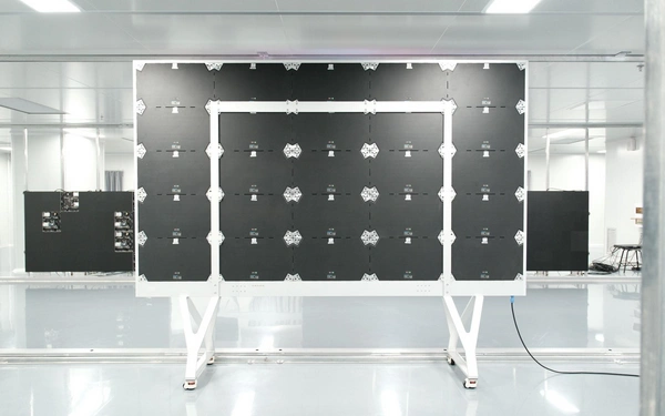 Displays - Application Example 3